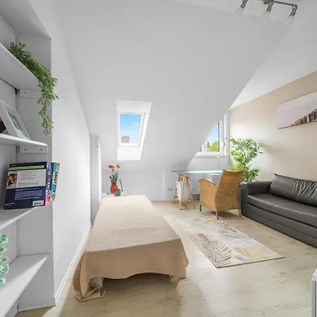 Messe Dus, Parken, 3 Zimmer, 70qm Daire Duisburg